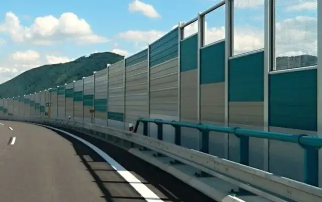 Protihluková stena